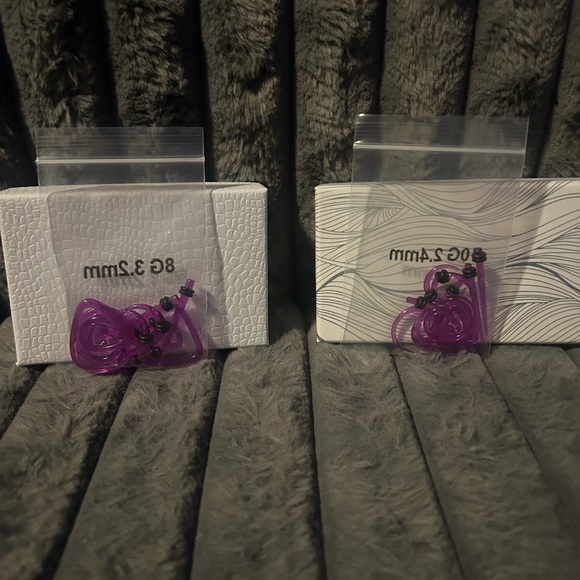 Purple spiral gauges - Picture 2 of 4